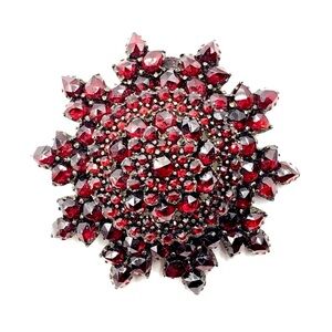 Antique Czech Bohemian Pyrope Garnet 10 Point Star Form,900 Silver Brooch